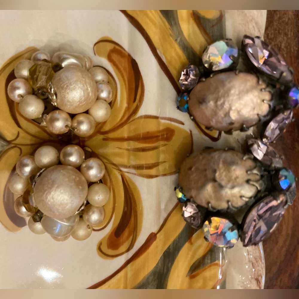 Vintage Jewelry Clip on Earrings